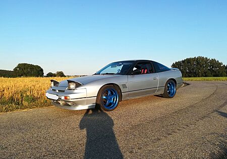 Nissan 200 SX 200SX S13 mit TÜV