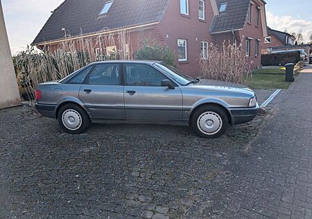 Audi 80