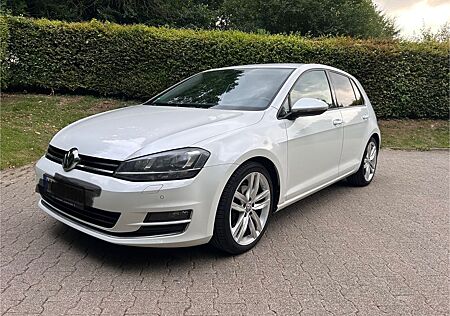 VW Golf Volkswagen VII 1.4 TSI 90kW Bluemotion