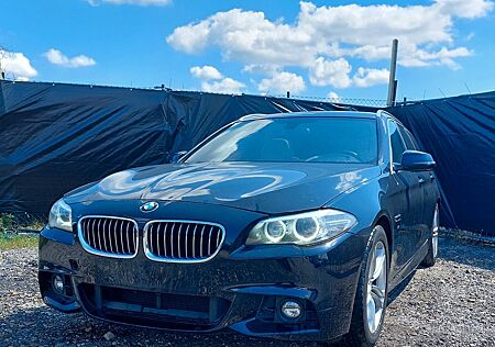 BMW 520d Baureihe 5 Touring *PANORAMA*LEDER*M-PAKET