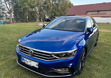 VW Passat Variant Volkswagen 2.0 TDI 190Ps DSG R-Line-Elegance