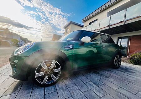Mini Cooper 60 YEARS Sondermodell