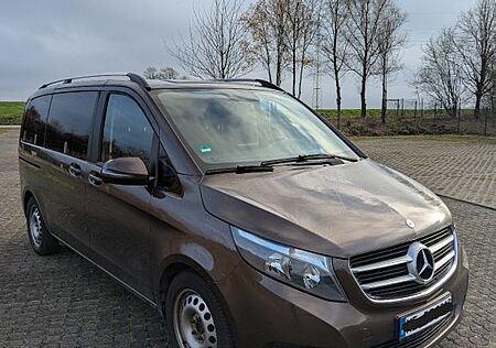 Mercedes-Benz V 220 d kompakt EDITION 4MATIC 7 Sitze AHK KAM