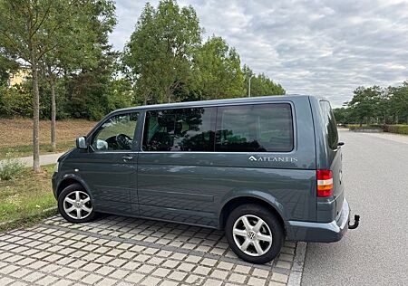VW T5 Multivan Volkswagen Atlantis AHK
