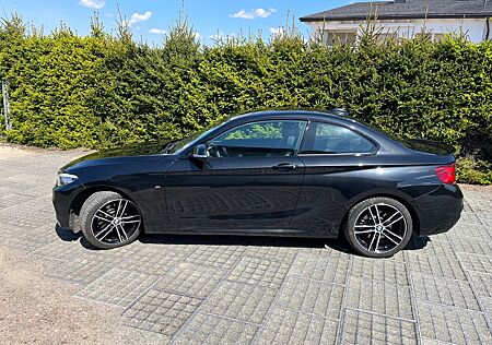 BMW 220i Steptronic Coupé M Sport M Sport