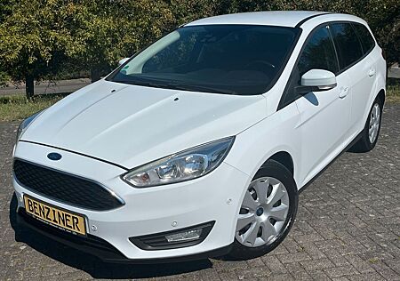 Ford Focus 1,0 Eco*Euro6*AC*Kamera*HU & Insp.- Neu