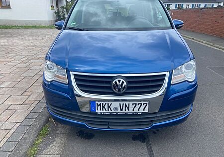 VW Touran Volkswagen 1.4 TSI 103kW -