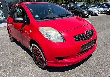 Toyota Yaris Cool