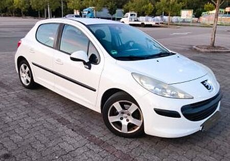 Peugeot 207 Filou 95 VTi Filou