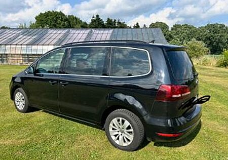 VW Sharan Volkswagen 2.0 TDI SCR DSG Comfortline Comfortline