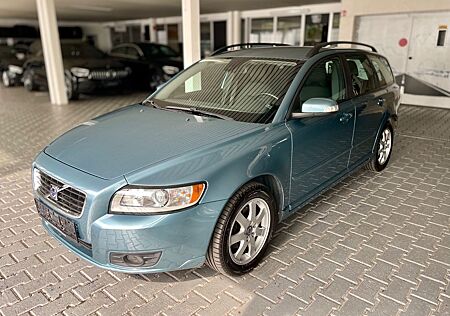 Volvo V50 2.0 Kinetic*PDC*AHK*
