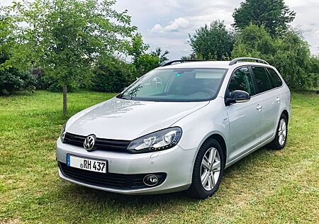 VW Golf Volkswagen Variant MATCH 1.2 TSI BMotion, AHK, HU neu