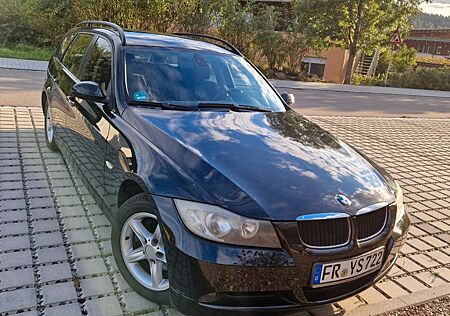 BMW 318d touring - 8 Fach bereift