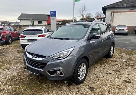 Hyundai ix35 2.0 CRDi Allrad Schiebedach