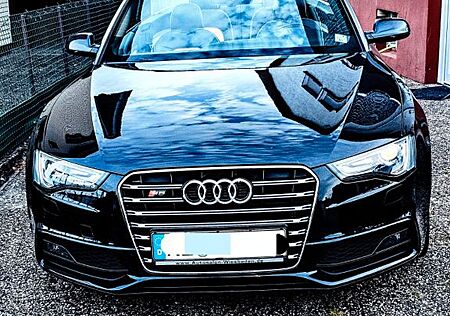 Audi Cabriolet 3.0 TDI Sline