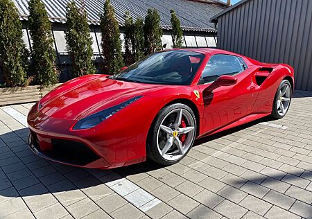 Ferrari 488 Spider Lifting