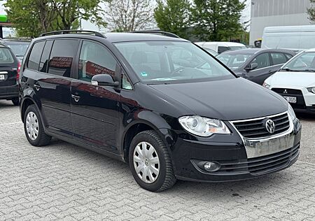 VW Touran Volkswagen Trendline 2.0 TDI * DSG * 7-Sitzer *
