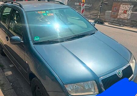 Skoda Fabia Combi 1.4 16V 55 kW Ambiente Ambiente