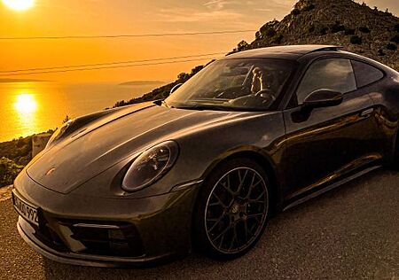 Porsche 992 Carrera Coupé Carrera