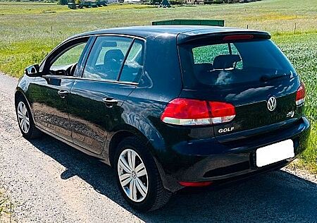 VW Golf Volkswagen 1.4 Trendline Klima AHK Scheckheftgepflegt