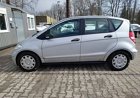Mercedes-Benz A 150 +KLIMA+SHZ+TEMPOMAT