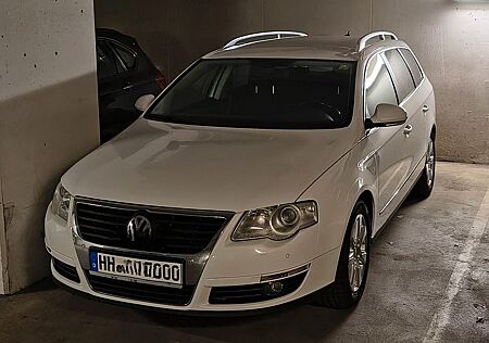 VW Passat Variant Volkswagen 2.0 TDI DPF DSG Sportline Var...