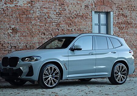BMW X3 xDr 30d/M-SPORT/21Z/AHK/MOKKA/StHz/INDIVIDUAL