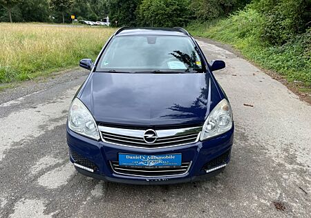 Opel Astra . Tüv Neu