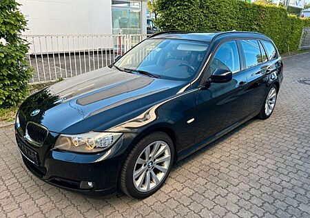 BMW 318i Touring -