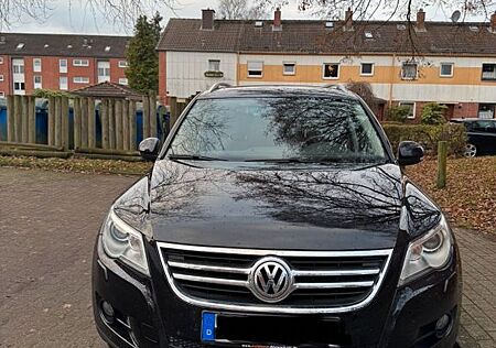 VW Tiguan Volkswagen 2.0 TSI 147kW DSG 4MOTION Sport & Style