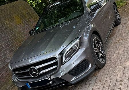 Mercedes-Benz GLA 220 gebraucht kaufen Mercedes-Benz GLA 220 d DCT AMG Line AMG Line