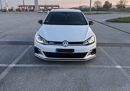 VW Golf Volkswagen 7 GTD/Facelift//Top Zustand/Scheckheft