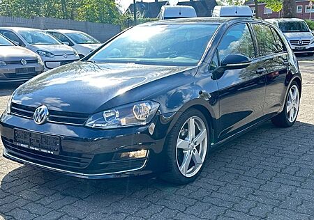 VW Golf Volkswagen VII 1.2 Allstar BMT /NAVI-ALU-PDC-SHZ-MFL/