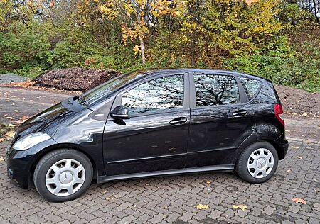 Mercedes-Benz A 160 CDI BlueEFFICIENCY -