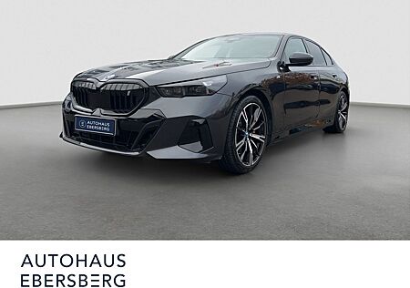 BMW i5 40 eDrive M Sport Assist Pro Sport Pro Carbon