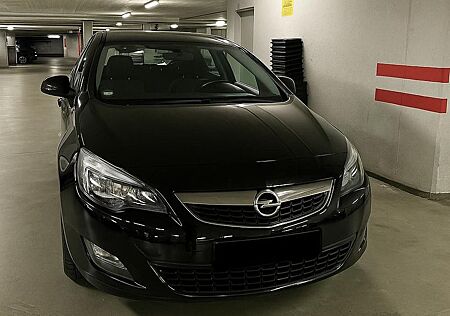 Opel Astra 1.4 ecoFLEX Sport 74kW Sport
