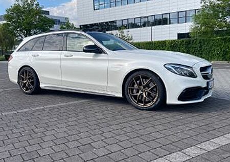 Mercedes-Benz C 63 AMG Mercedes-AMG C 63 T Mercedes-AMG