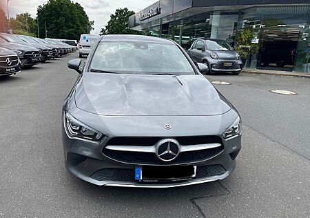 Mercedes-Benz CLA 200 -Virtual,breiter Touch MBUX,Super sauber
