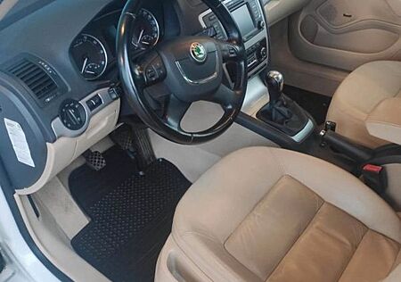 Skoda Octavia 1.4 TSI Elegance Combi Elegance
