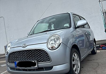 Daihatsu Trevis 1.0 -TÜV 06/27