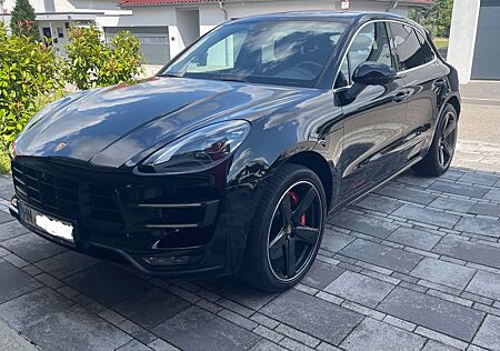 Porsche Macan Turbo mit Perf. Paket, Approved 11/26