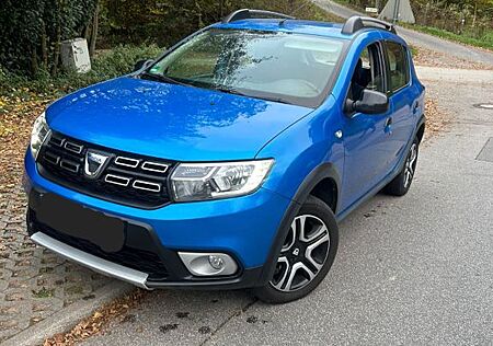 Dacia Sandero TCe 90 LPG Stepway Neu Tüv & Inspektion