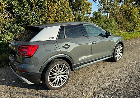 Audi Q2 40 TFSI S tronic quattro sport sport