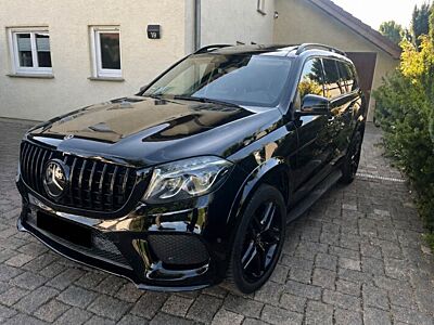 Mercedes-Benz GLS 550
