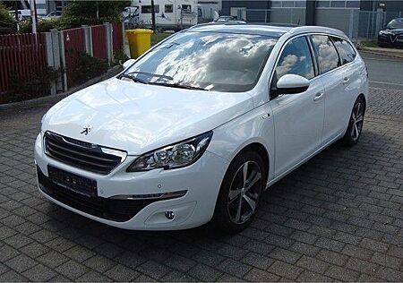 Peugeot 308 SW Style 130 PureTech * Panorama - Euro 6 *