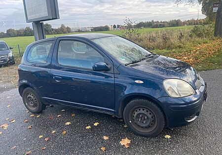 Toyota Yaris gebraucht kaufen Toyota Yaris 1.0 Sol/TÜV 11 2026/KLIMA/