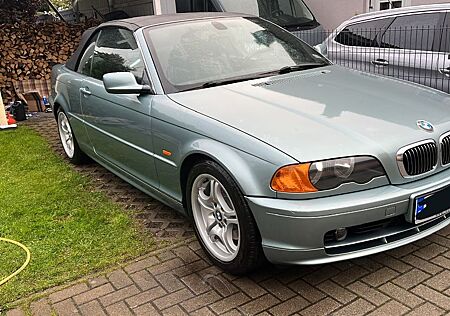 BMW 320Ci -