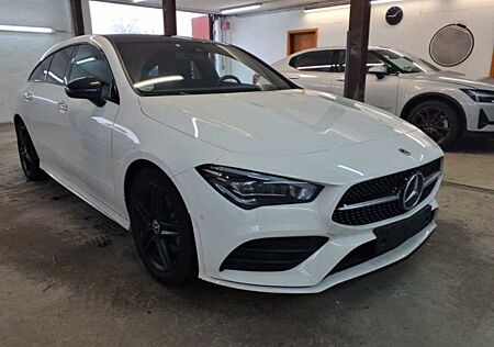 Mercedes-Benz CLA 200 Shooting Brake AMG Line Pano Navi R.Cam