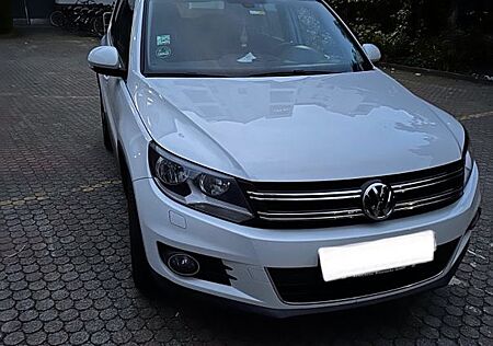 VW Tiguan Volkswagen TÜV *Neu*