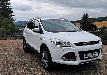 Ford Kuga 2,0 TDCi 4x4 103kW Titanium PowerShift ...